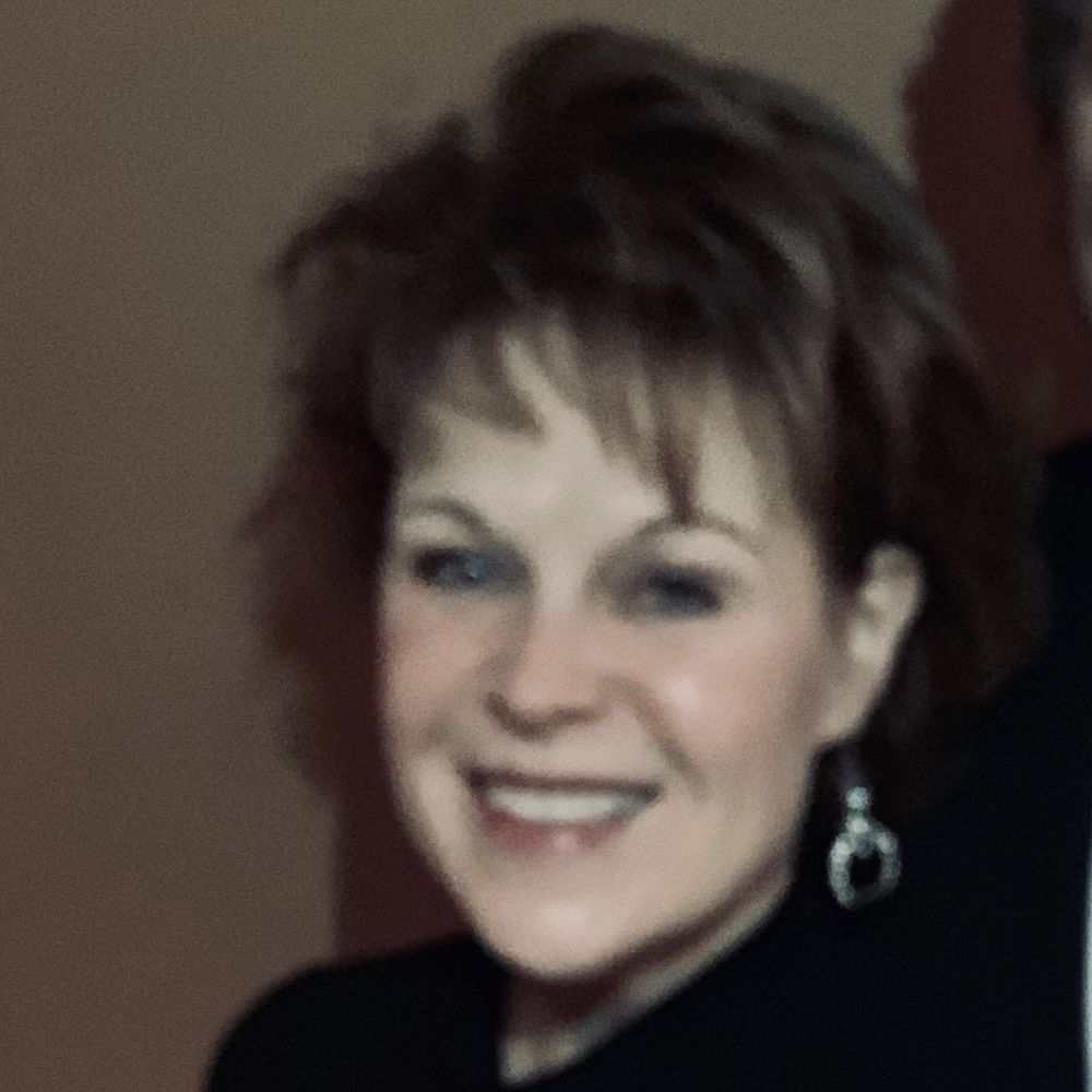 Meet your Posher, Elaine